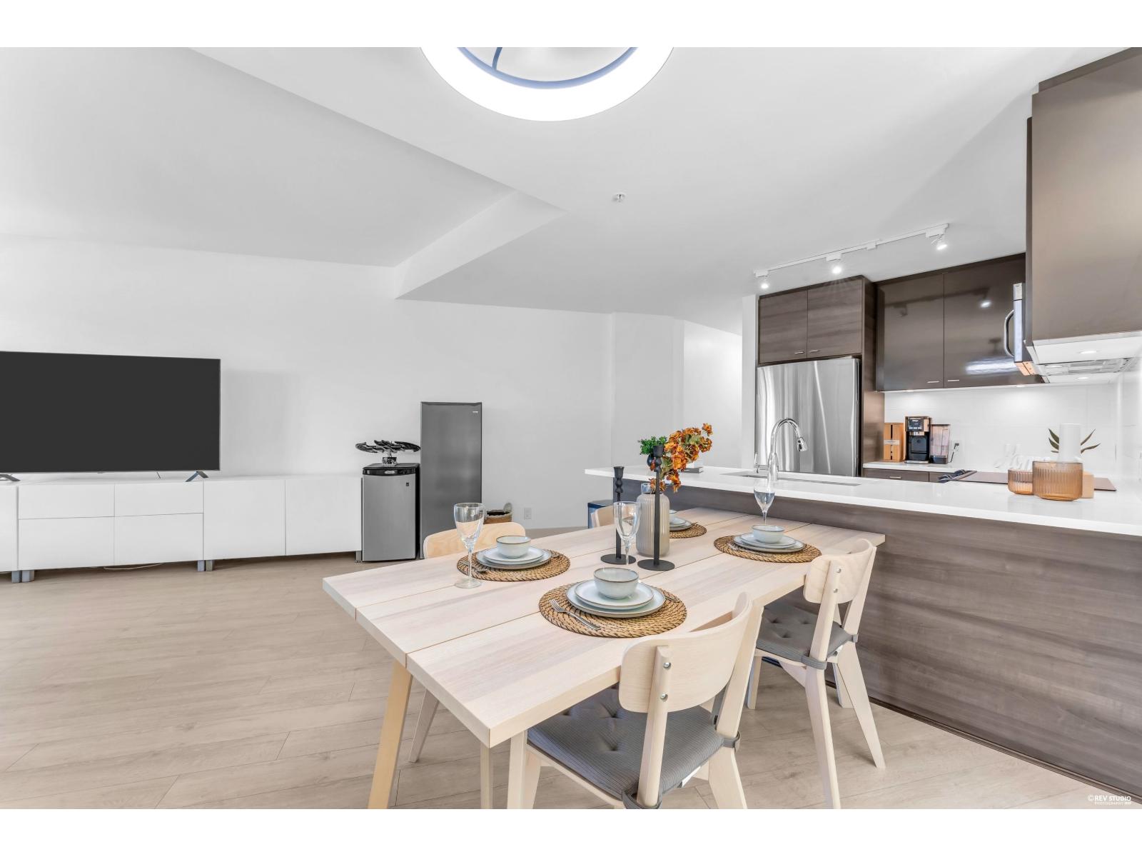 4 13931 Fraser Highway, Surrey, British Columbia  V3T 4E6 - Photo 6 - R3133743