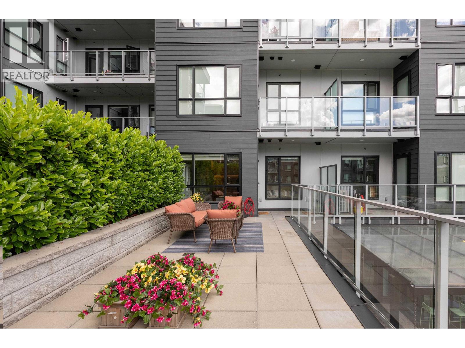 203 3596 Malsum Drive, North Vancouver, British Columbia  V7G 0B5 - Photo 17 - R3133674