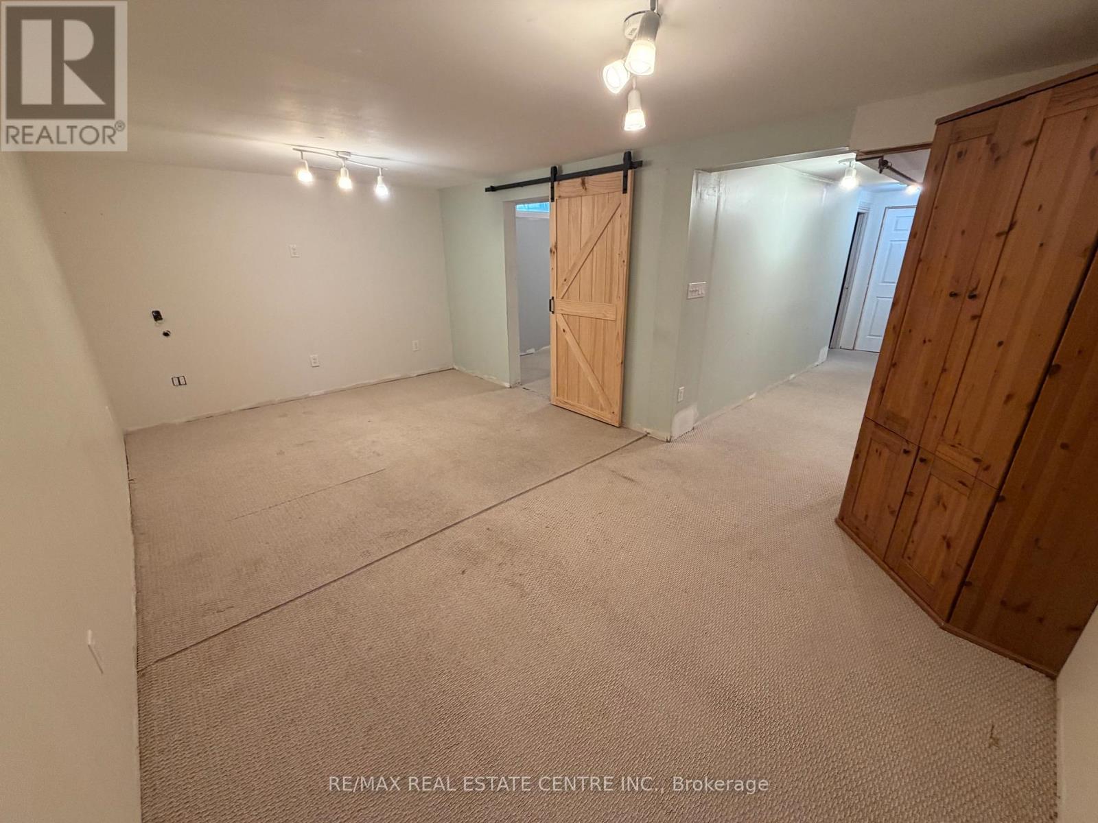 34 Woodridge Drive, Guelph, Ontario  N1H 7E2 - Photo 5 - X13456790