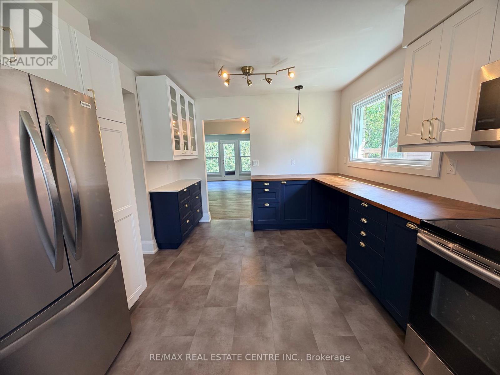 34 Woodridge Drive, Guelph, Ontario  N1H 7E2 - Photo 8 - X13456790