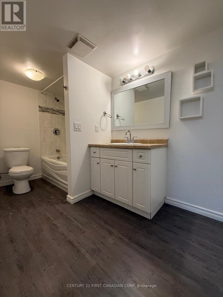 52 - 1600 Mickleborough Drive, London North, Ontario  N6G 5R9 - Photo 43 - X13456862