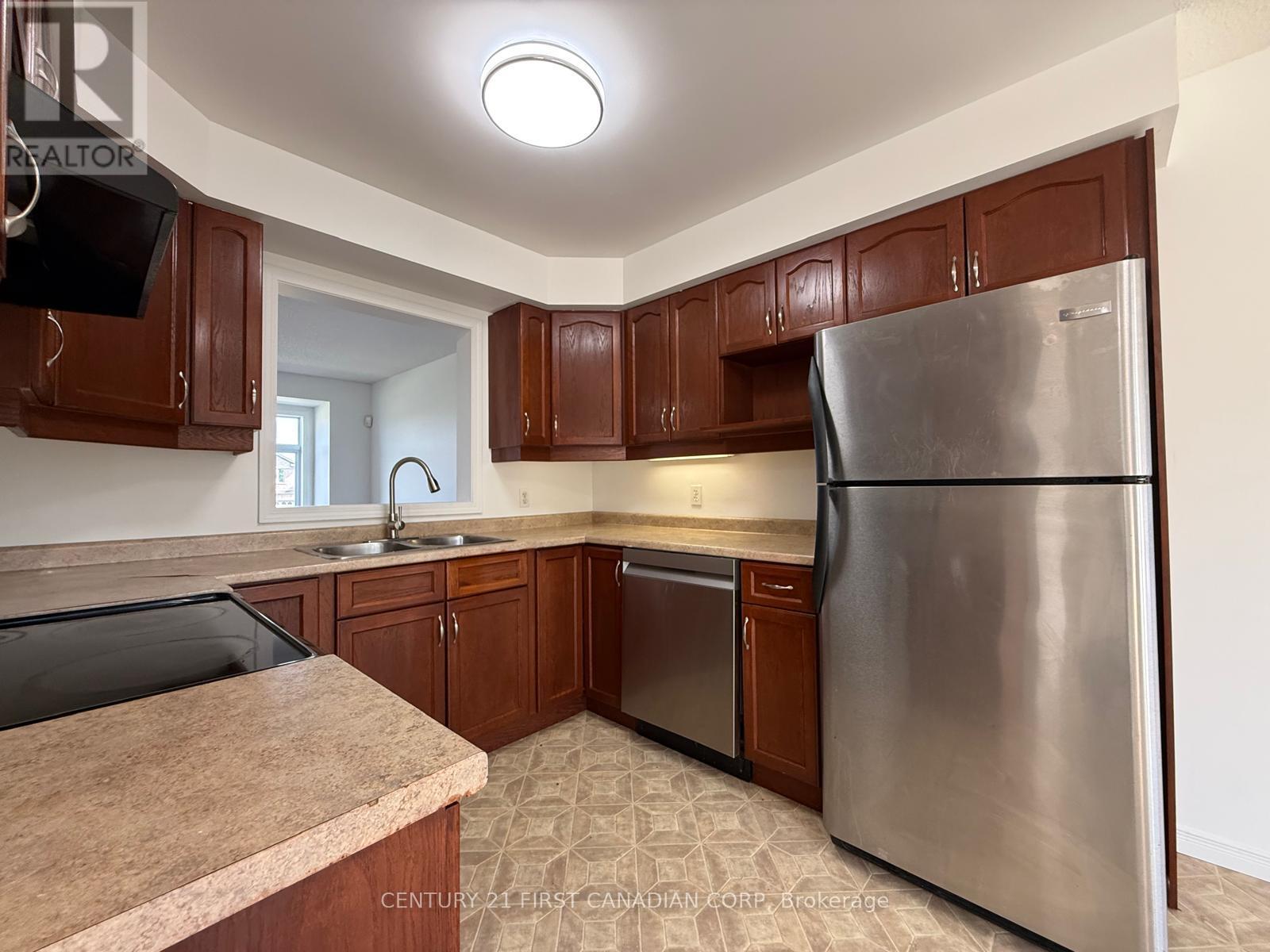 52 - 1600 Mickleborough Drive, London North, Ontario  N6G 5R9 - Photo 8 - X13456862