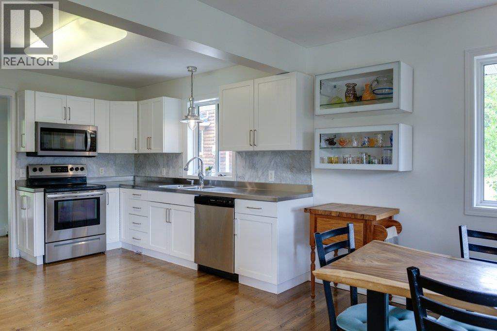 370 Philpott Road, Kelowna, British Columbia  V1P 1J6 - Photo 16 - 10391297