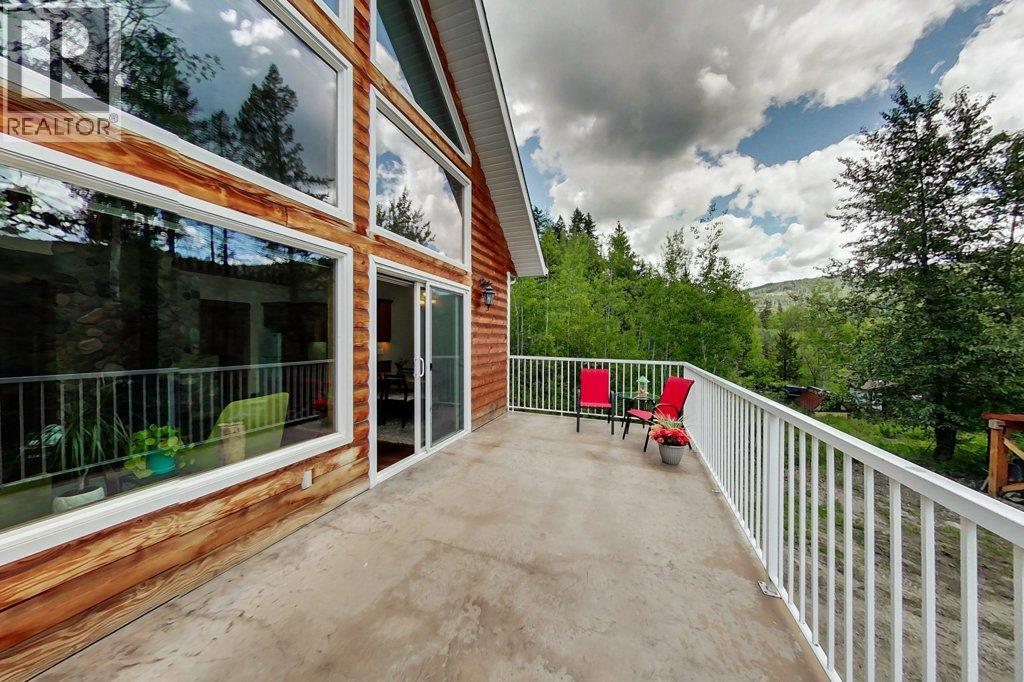 370 Philpott Road, Kelowna, British Columbia  V1P 1J6 - Photo 73 - 10391297