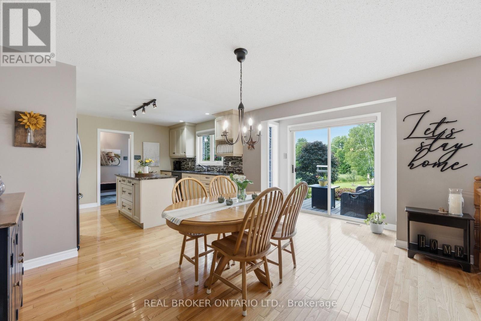 10532 Moun Main Street, North Dundas, Ontario  K0E 1W0 - Photo 13 - X13456848