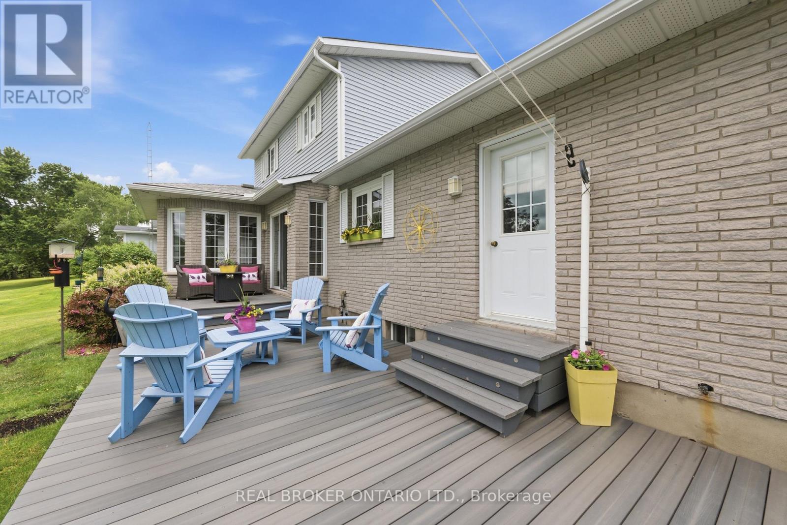 10532 Moun Main Street, North Dundas, Ontario  K0E 1W0 - Photo 45 - X13456848