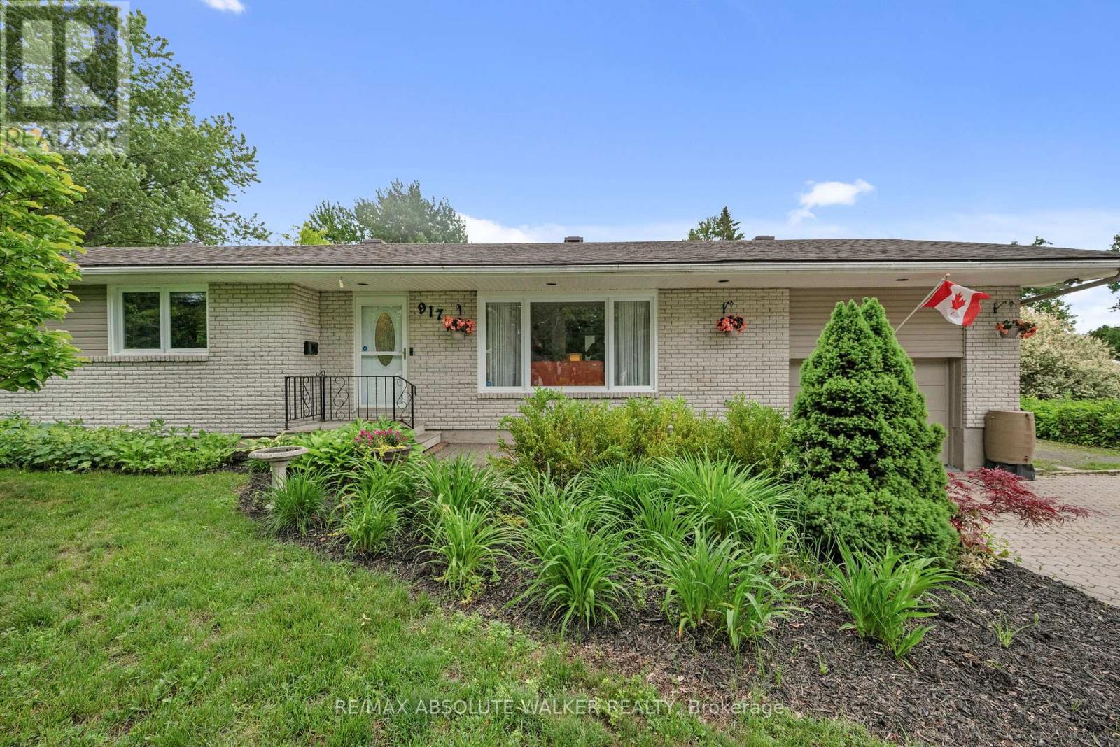 917 Meteor Avenue, Ottawa, Ontario K4B 1N9 - Photo 2 - X13457008