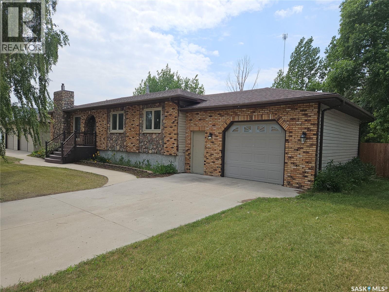 206 W 1st Street, Alida, Saskatchewan  S0C 0B0 - Photo 2 - SK039748