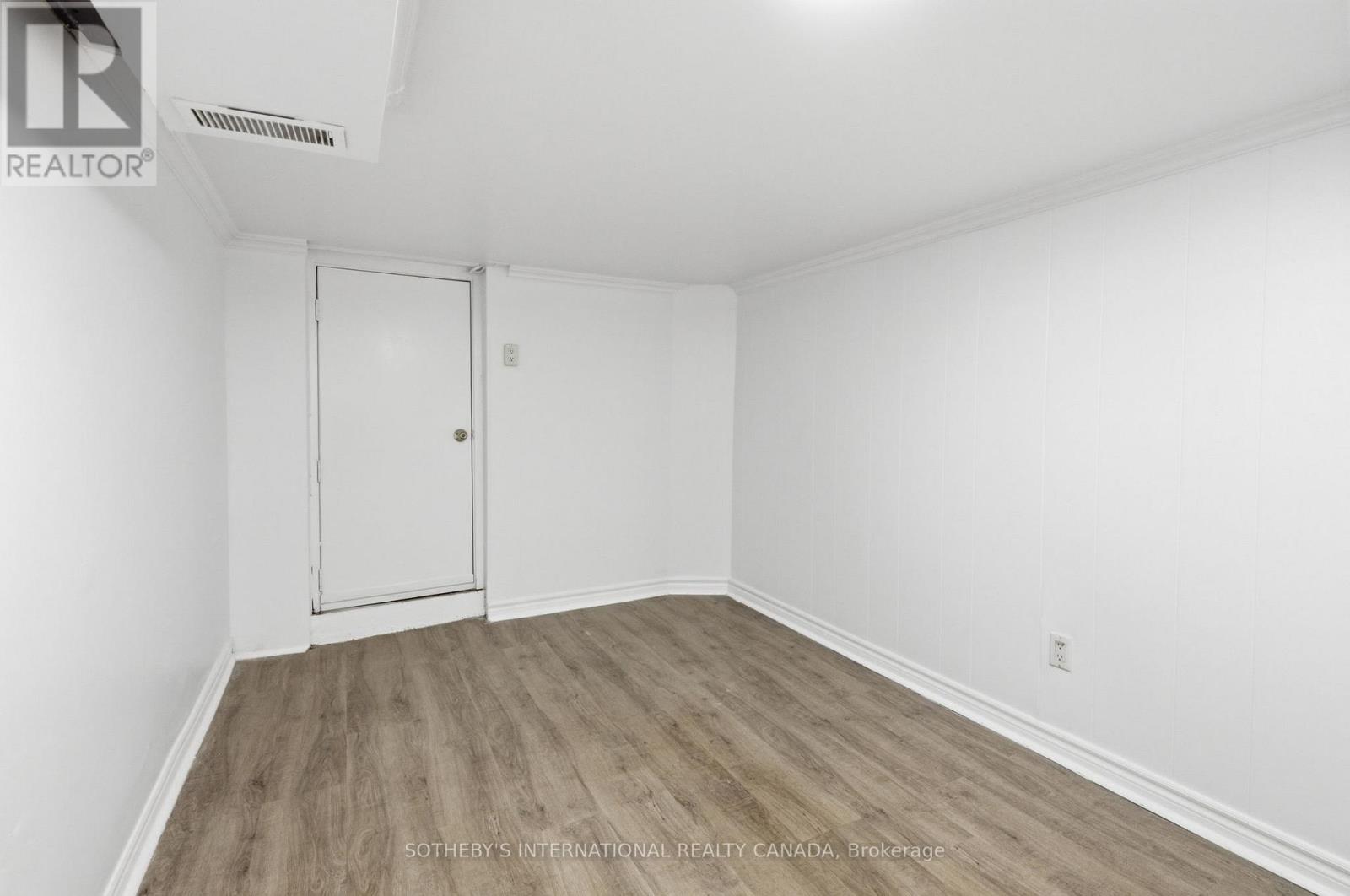 Bsmt - 284 Euclid Avenue, Toronto, Ontario  M6J 2K2 - Photo 11 - C13456976