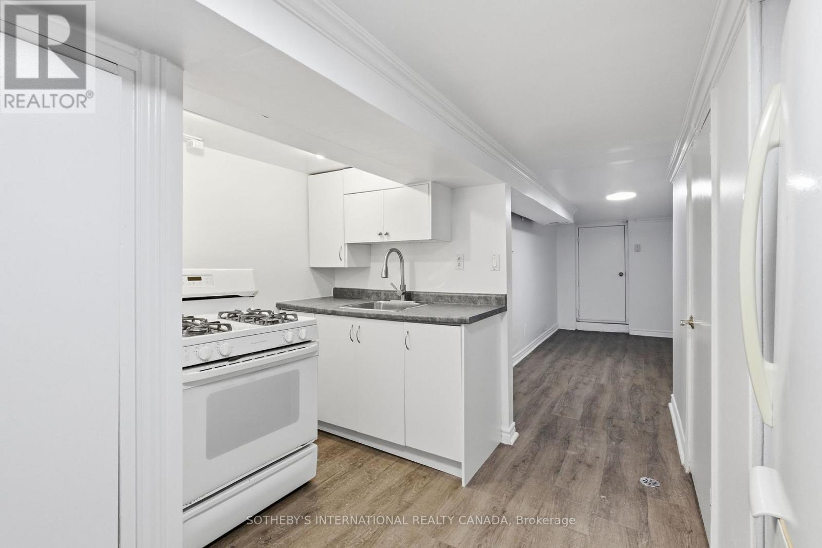 Bsmt - 284 Euclid Avenue, Toronto, Ontario  M6J 2K2 - Photo 8 - C13456976