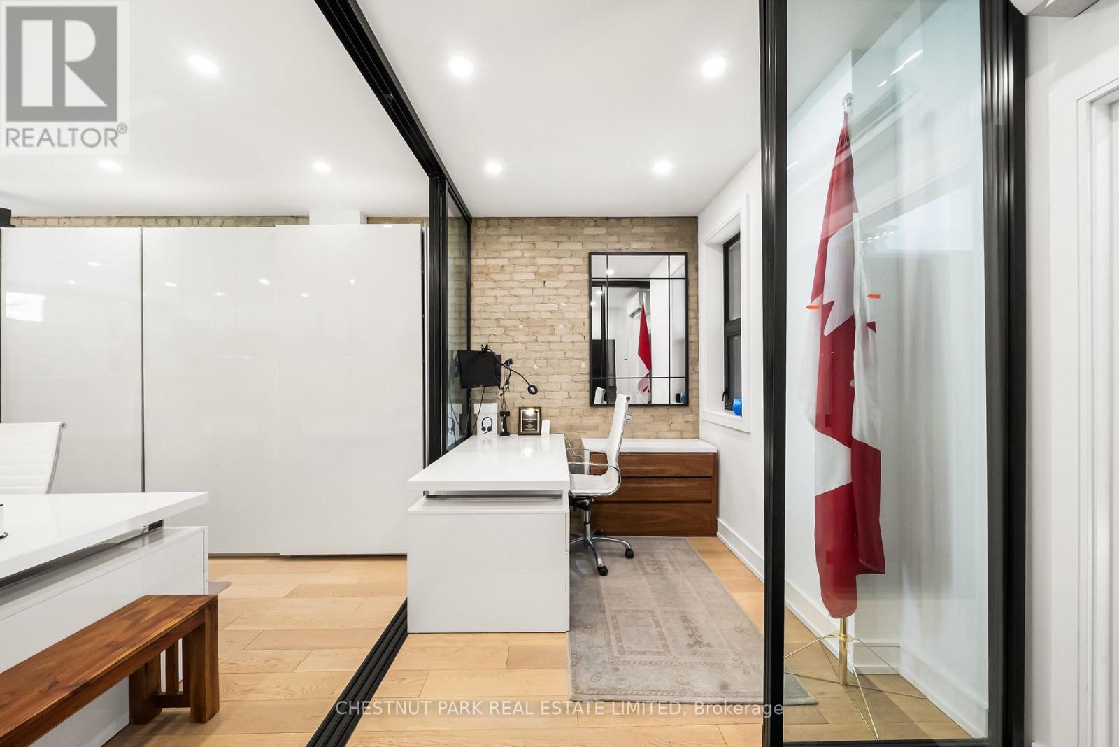 953 Mount Pleasant Road, Toronto, Ontario  M4P 2L7 - Photo 11 - C13457028