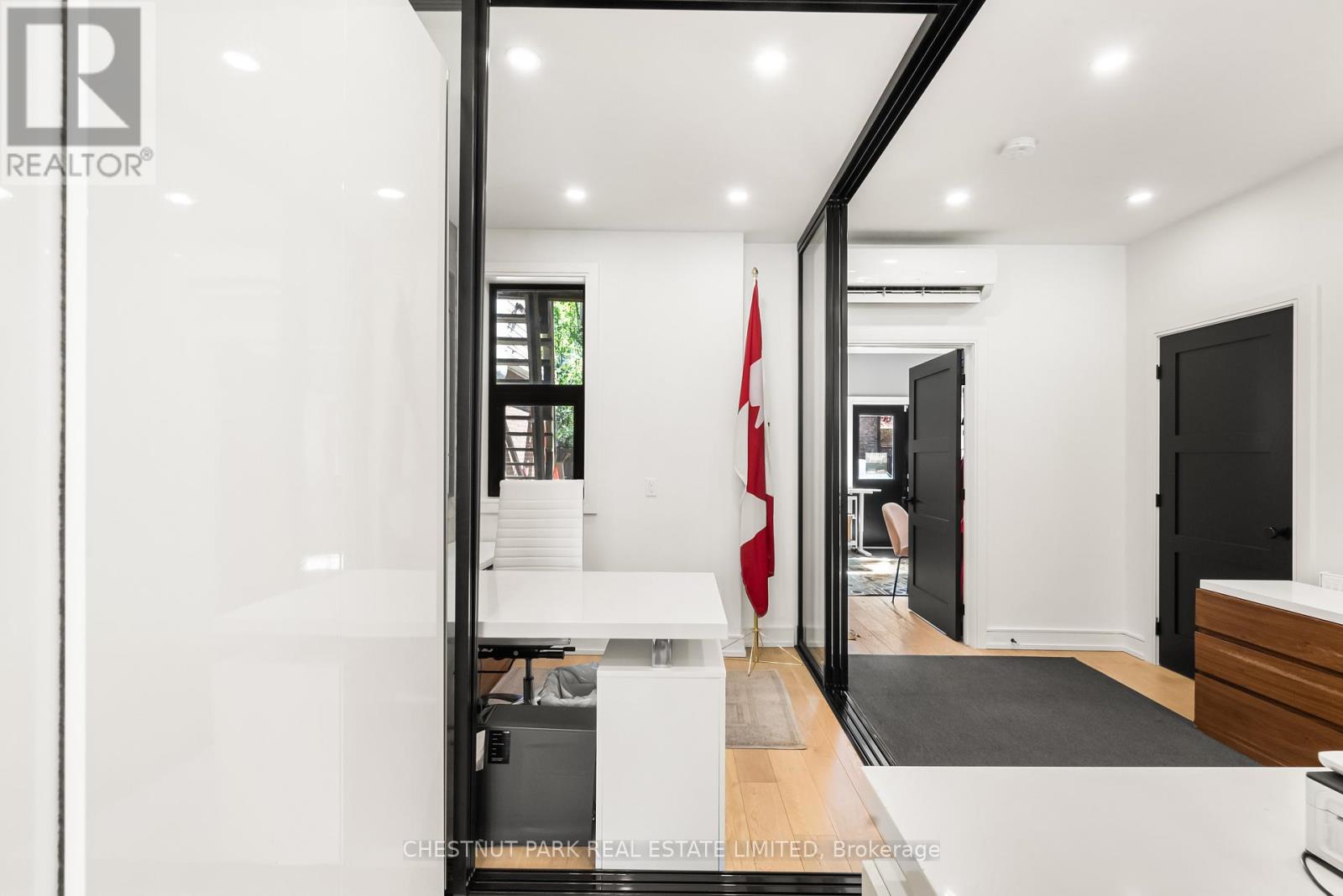 953 Mount Pleasant Road, Toronto, Ontario  M4P 2L7 - Photo 12 - C13457028