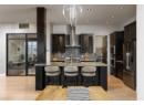 550 West Avenue Unit# 501, Kelowna, BC V1Y 4Z4