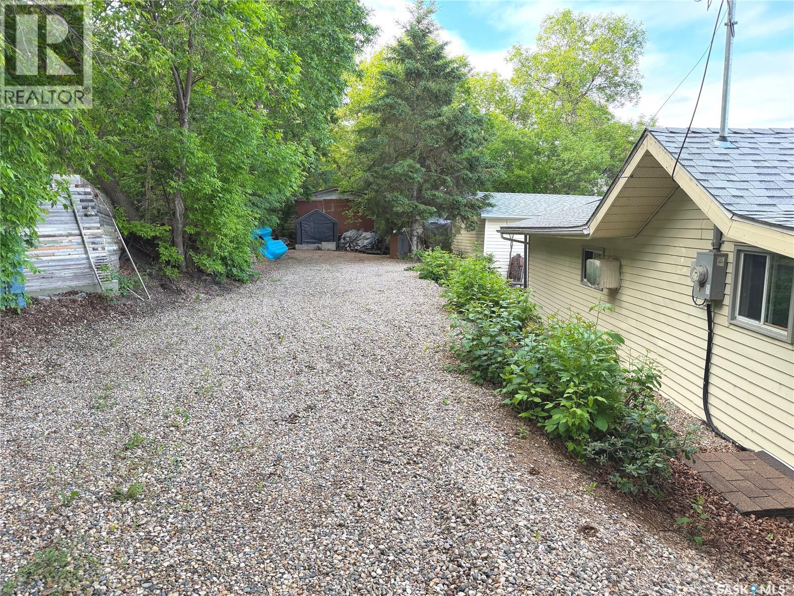 177 Katepwa Road, Katepwa Beach, Saskatchewan  S0G 2K0 - Photo 3 - SK025783