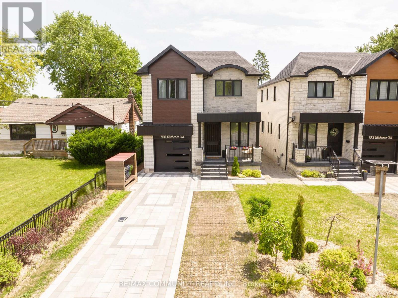 75A KITCHENER ROAD, Toronto, Ontario