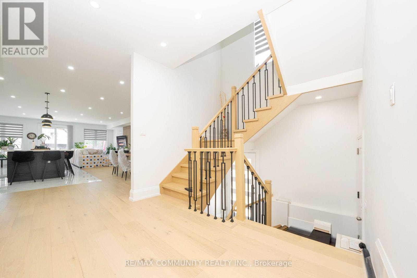 75a Kitchener Road, Toronto, Ontario  M1E 2X6 - Photo 14 - E13456892