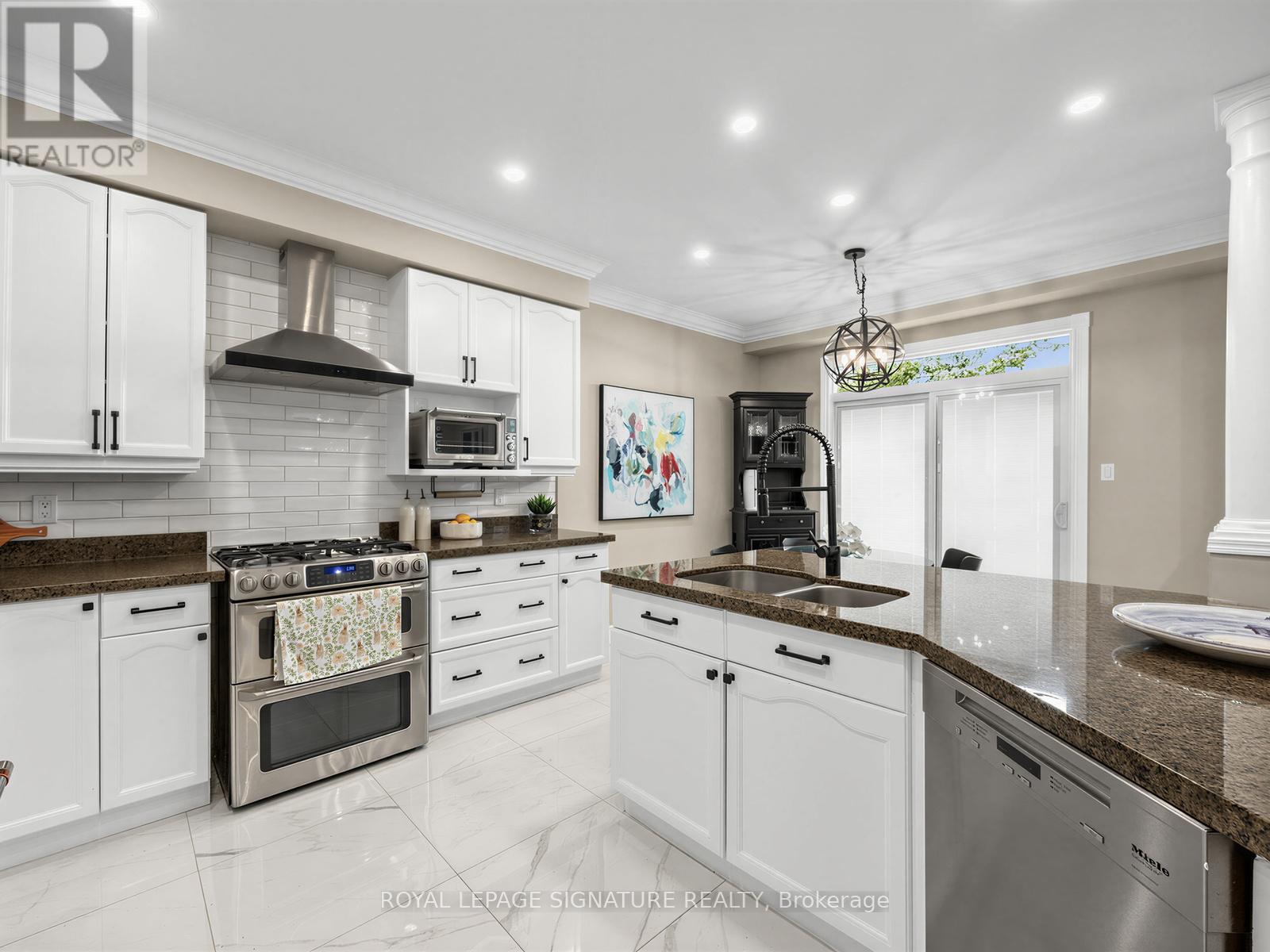 19 Havenwood Place, Whitby, Ontario  L1N 9V6 - Photo 15 - E13456954