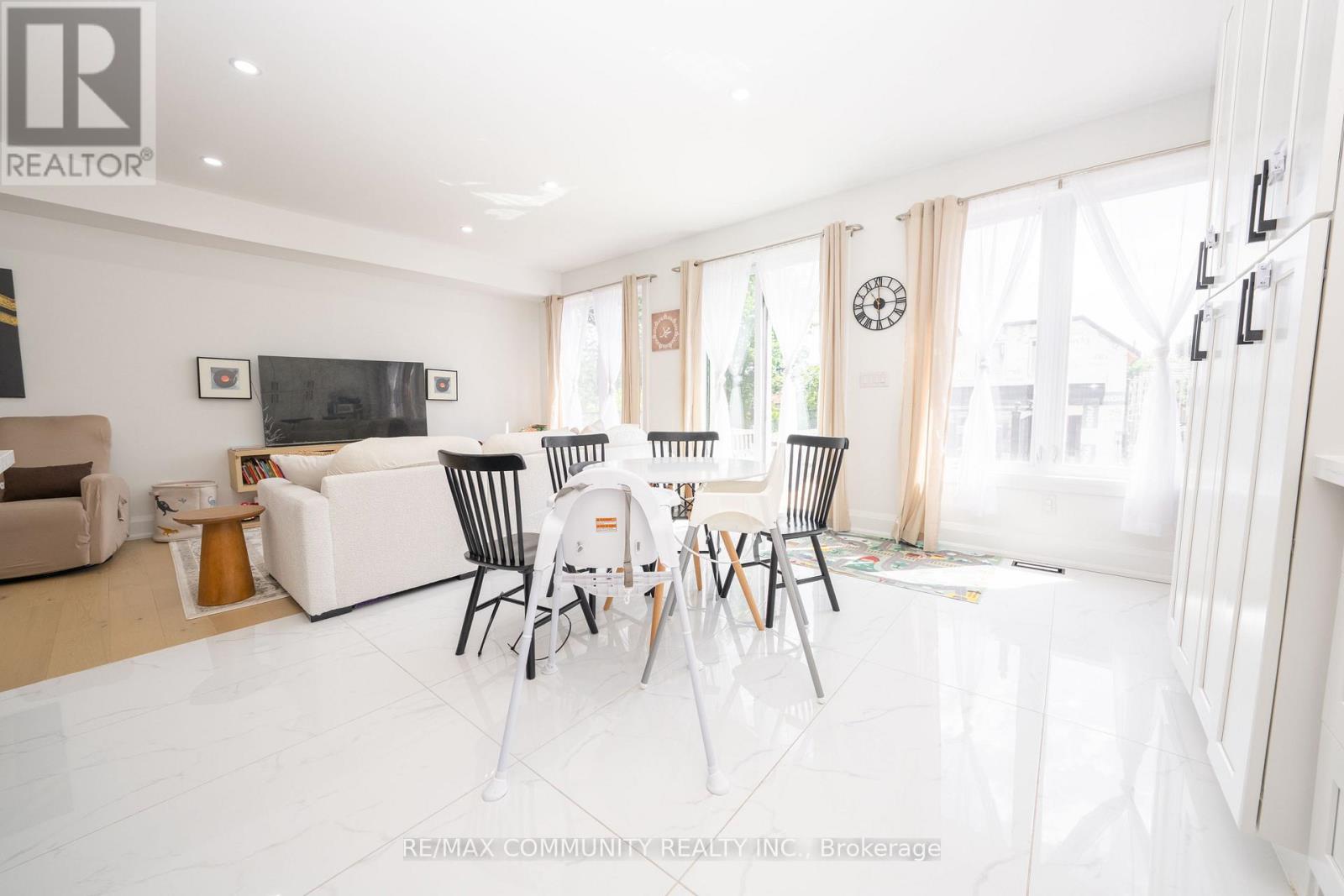 75b Kitchener Road, Toronto, Ontario  M1E 2X6 - Photo 14 - E13457018
