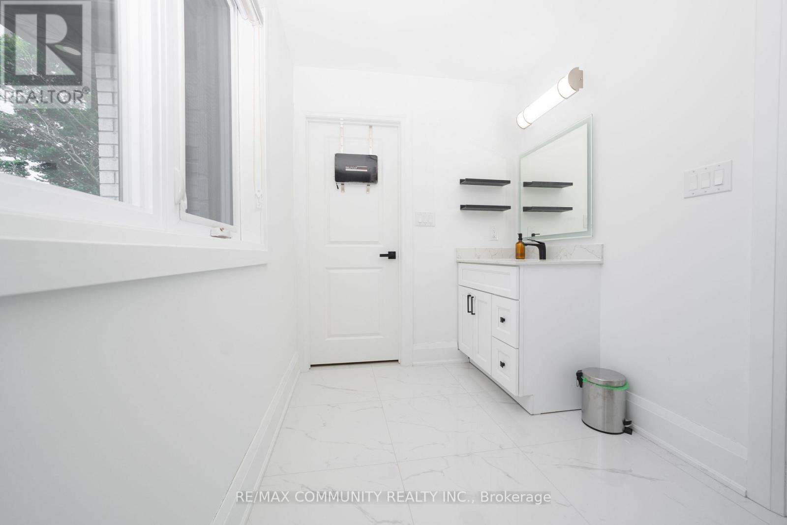 75b Kitchener Road, Toronto, Ontario  M1E 2X6 - Photo 23 - E13457018