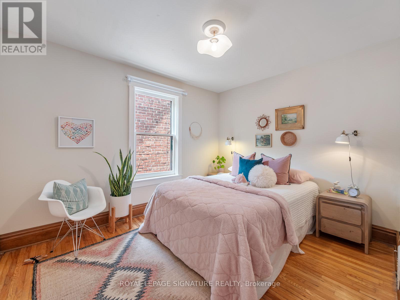 121 Ivy Avenue, Toronto, Ontario  M4L 2H8 - Photo 24 - E13457048