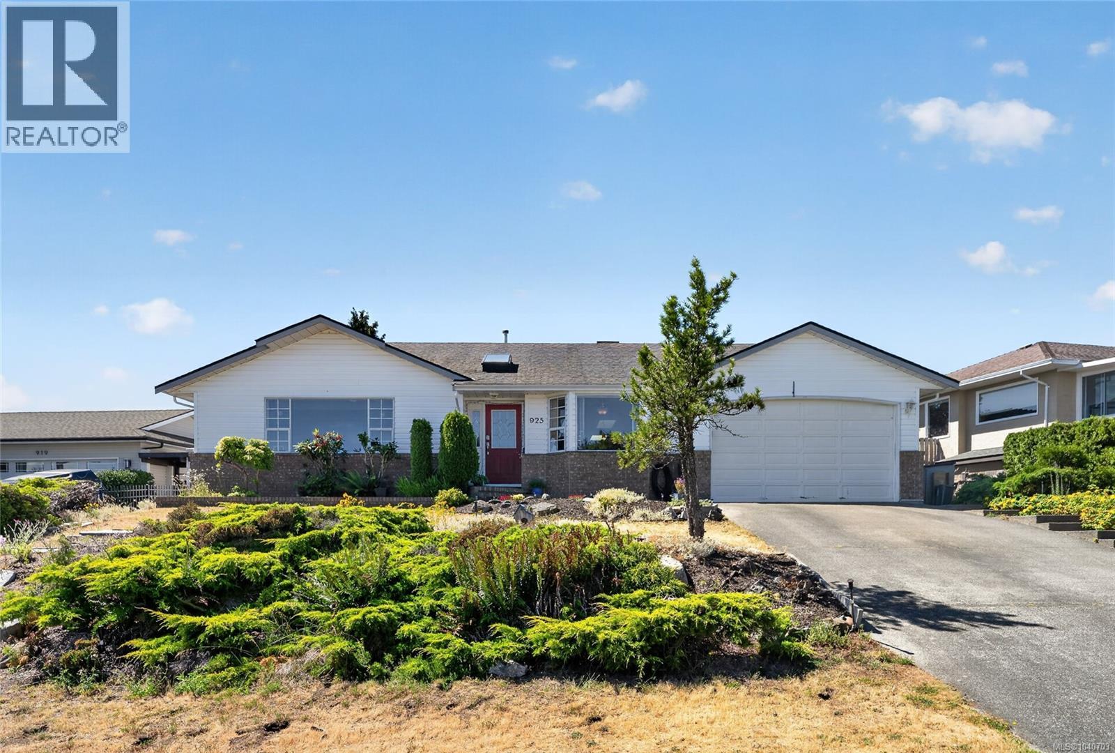 925 Cassandra Pl