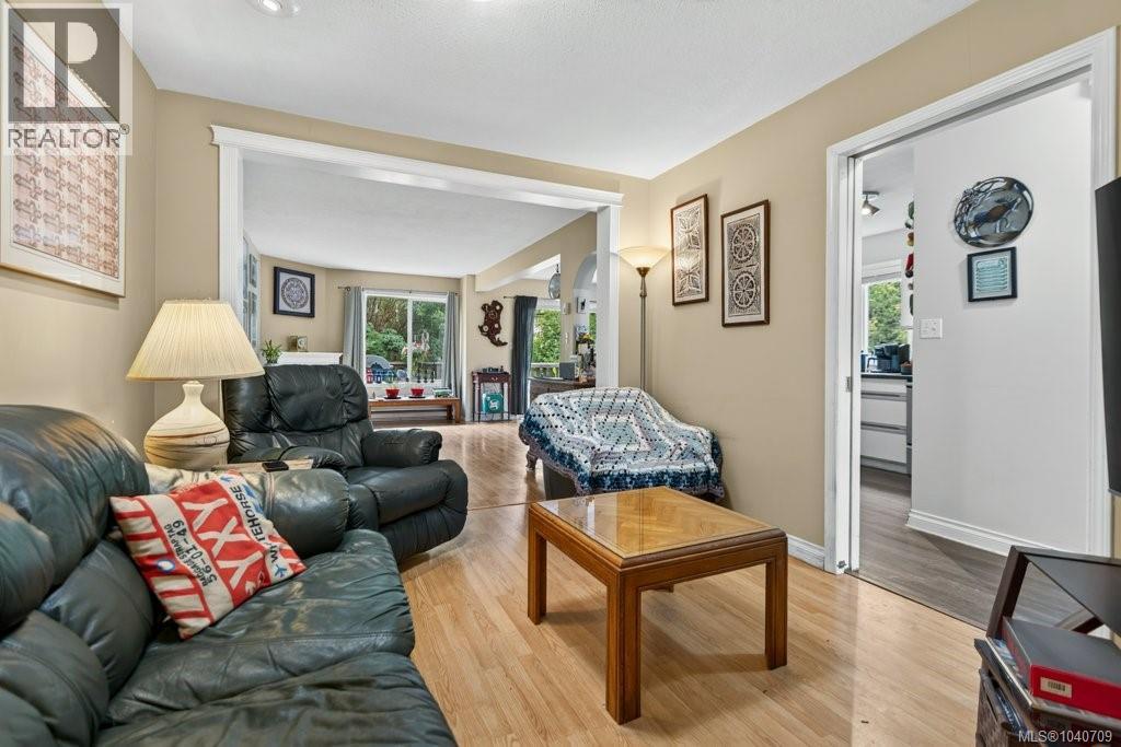 B 4677 Ashwood Pl, Courtenay, British Columbia  V9N 8S8 - Photo 6 - 1040709