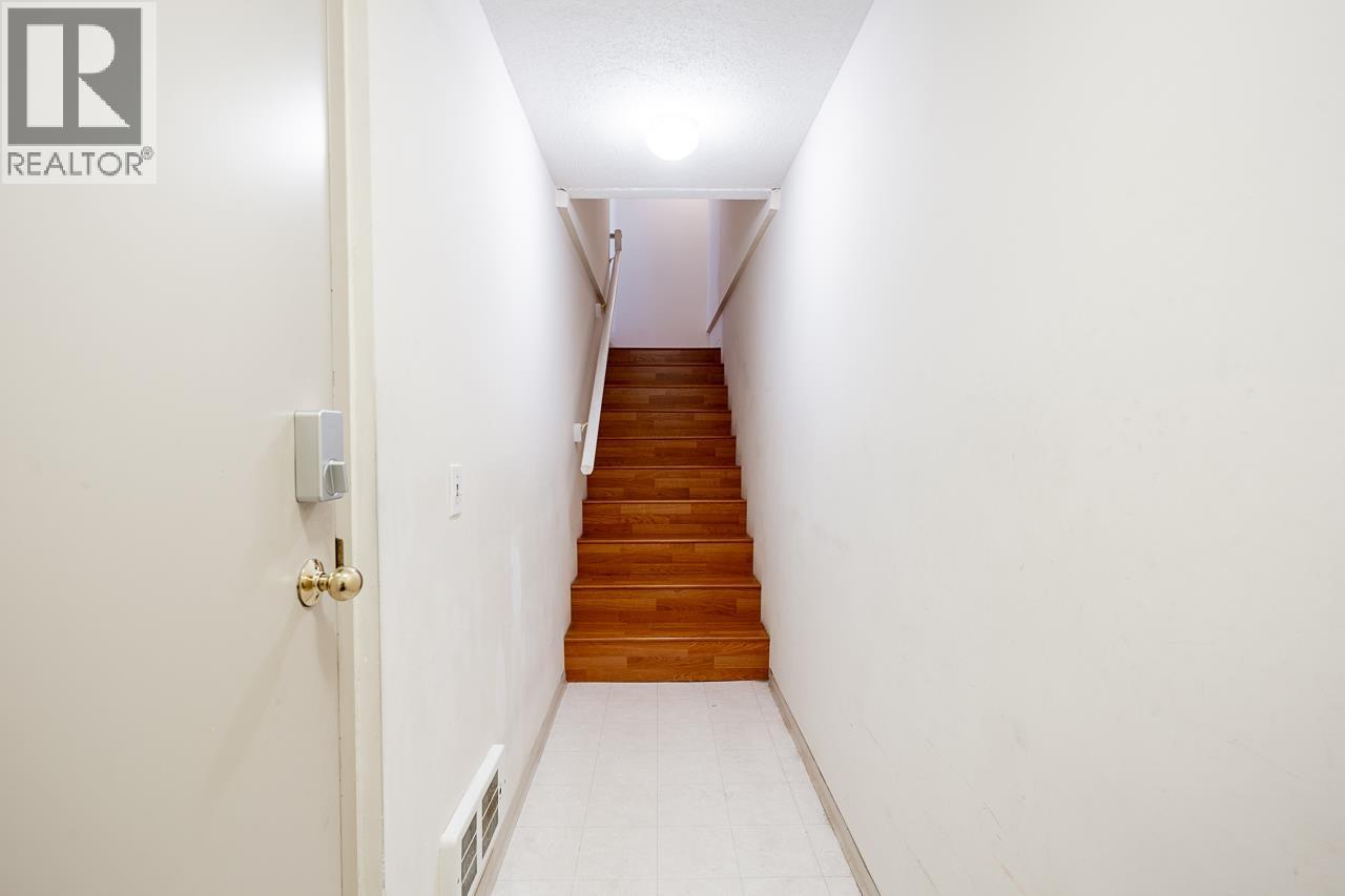 29 2422 Hawthorne Avenue, Port Coquitlam, British Columbia  V3C 6K7 - Photo 17 - R3136944