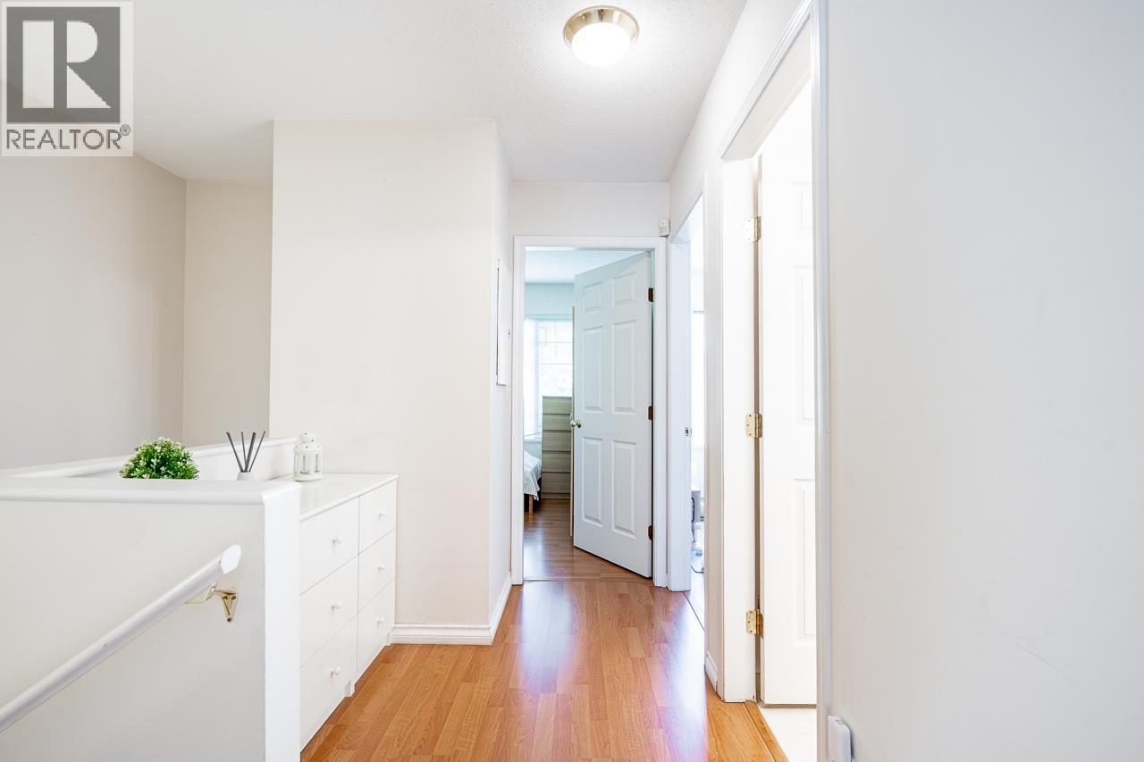 29 2422 Hawthorne Avenue, Port Coquitlam, British Columbia  V3C 6K7 - Photo 13 - R3136944