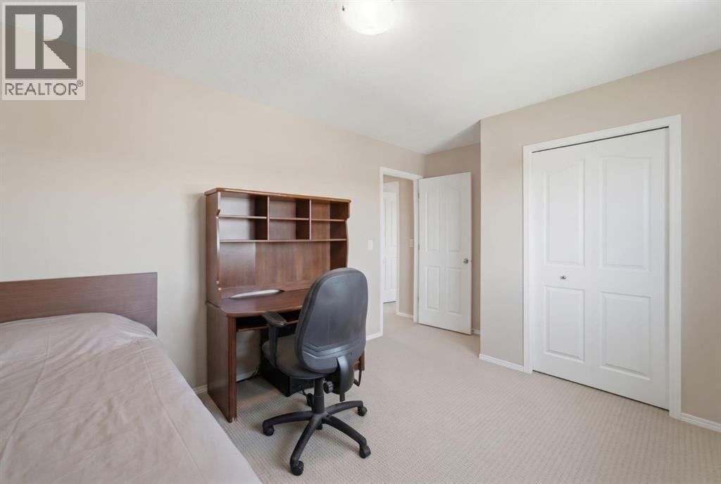 107 Everoak Green Sw, Calgary, Alberta  T2Y 0J6 - Photo 28 - A2321589