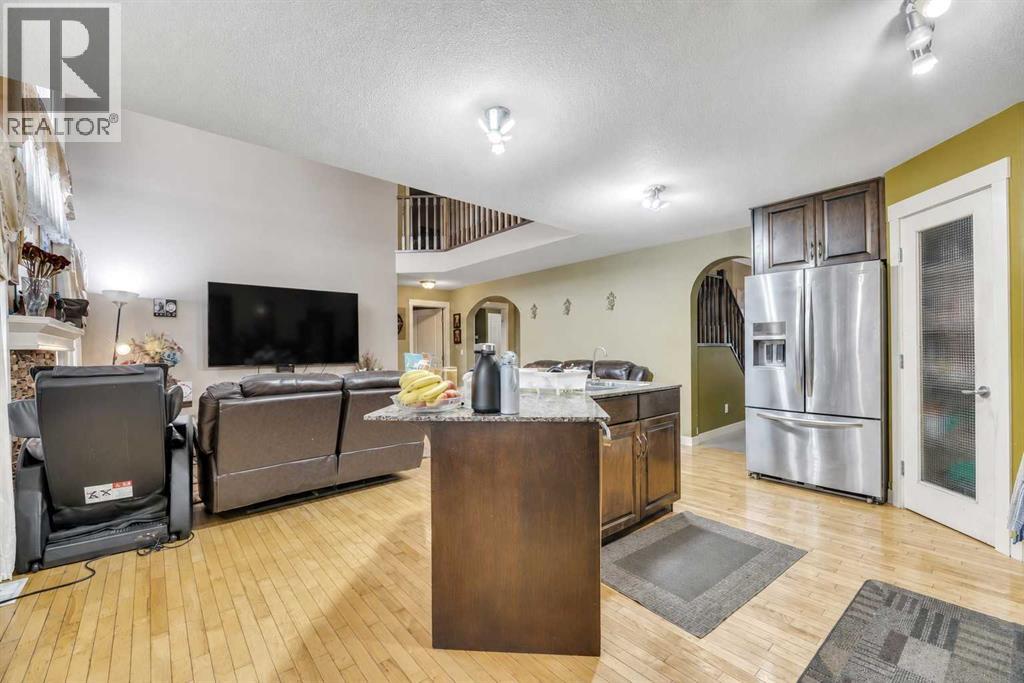 113 Cove Hill, Chestermere, Alberta  T3A 6B5 - Photo 24 - A2321705