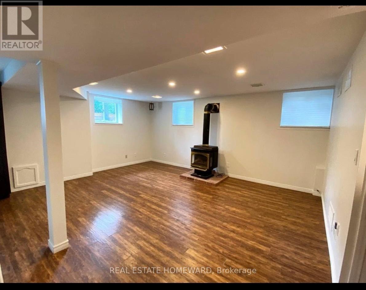 Lower - 184 Avenue Road, Newmarket, Ontario L3Y 1N6 - Photo 9 - N13438302