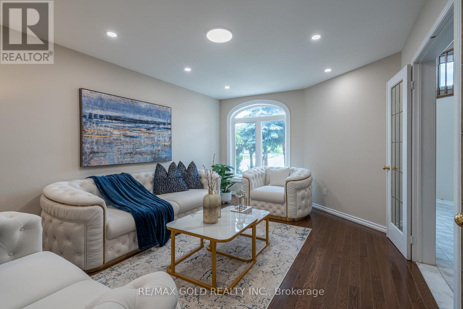 19 Eagleridge Drive, Brampton, Ontario  L6R 1G6 - Photo 6 - W13451630