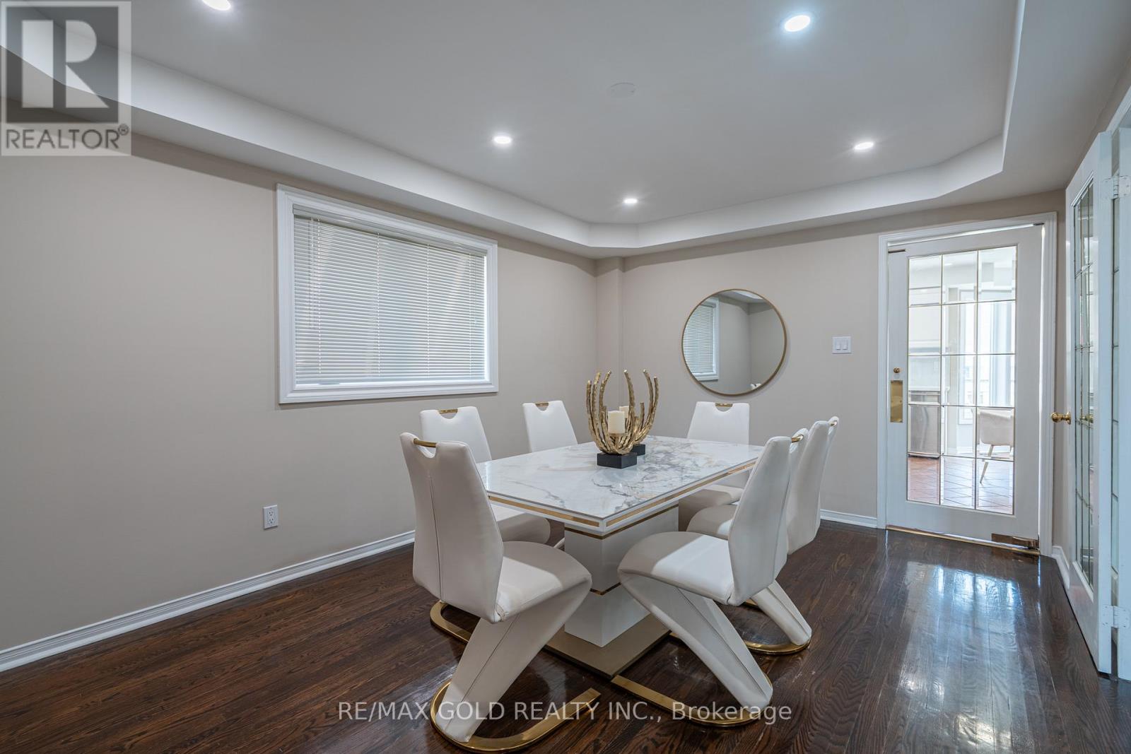 19 Eagleridge Drive, Brampton, Ontario  L6R 1G6 - Photo 8 - W13451630