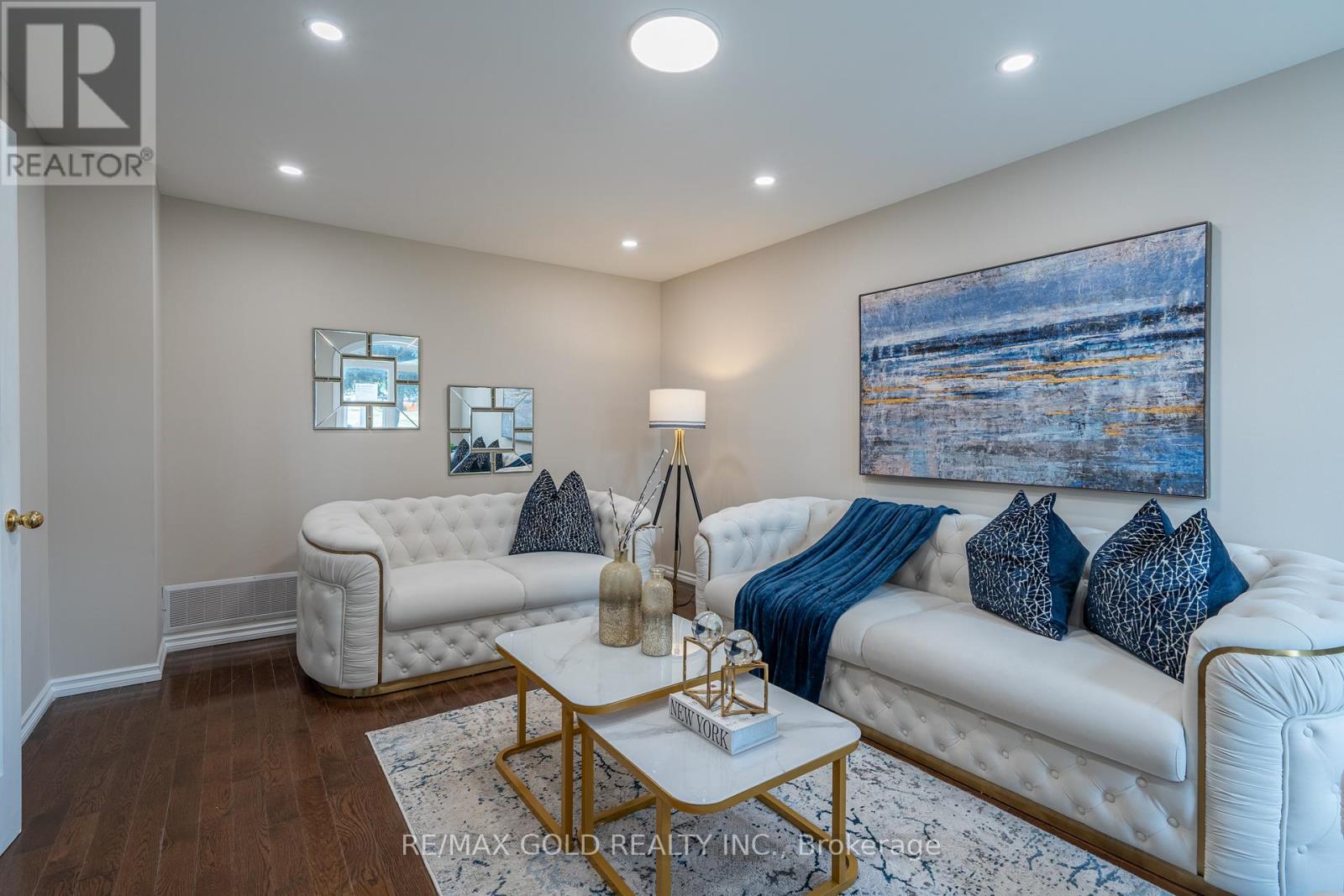 19 Eagleridge Drive, Brampton, Ontario  L6R 1G6 - Photo 5 - W13451630