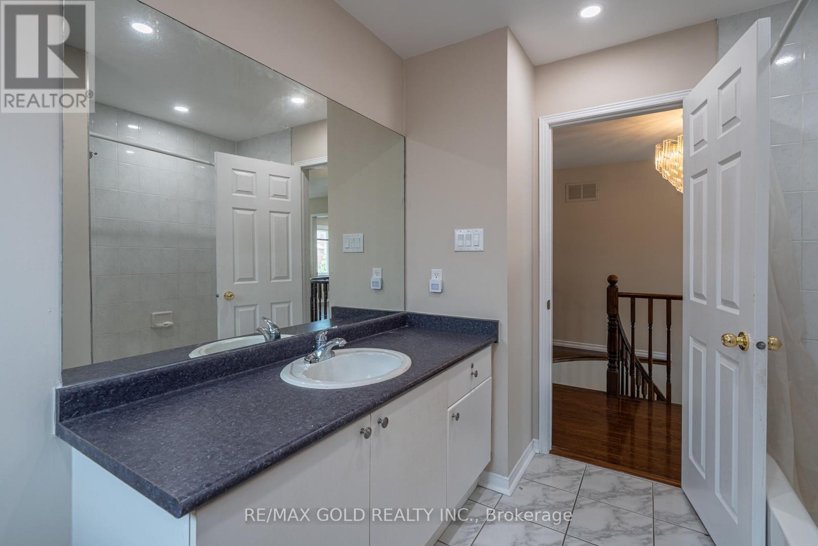 19 Eagleridge Drive, Brampton, Ontario  L6R 1G6 - Photo 34 - W13451630