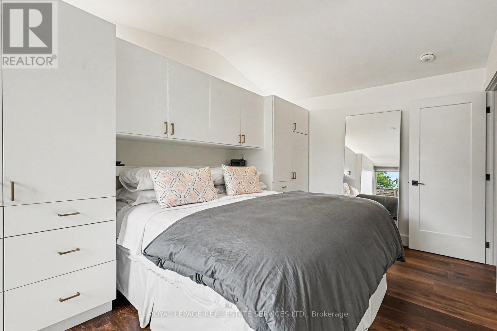 25 Brougham Crescent, Toronto, Ontario  M9R 1J3 - Photo 18 - W13456408