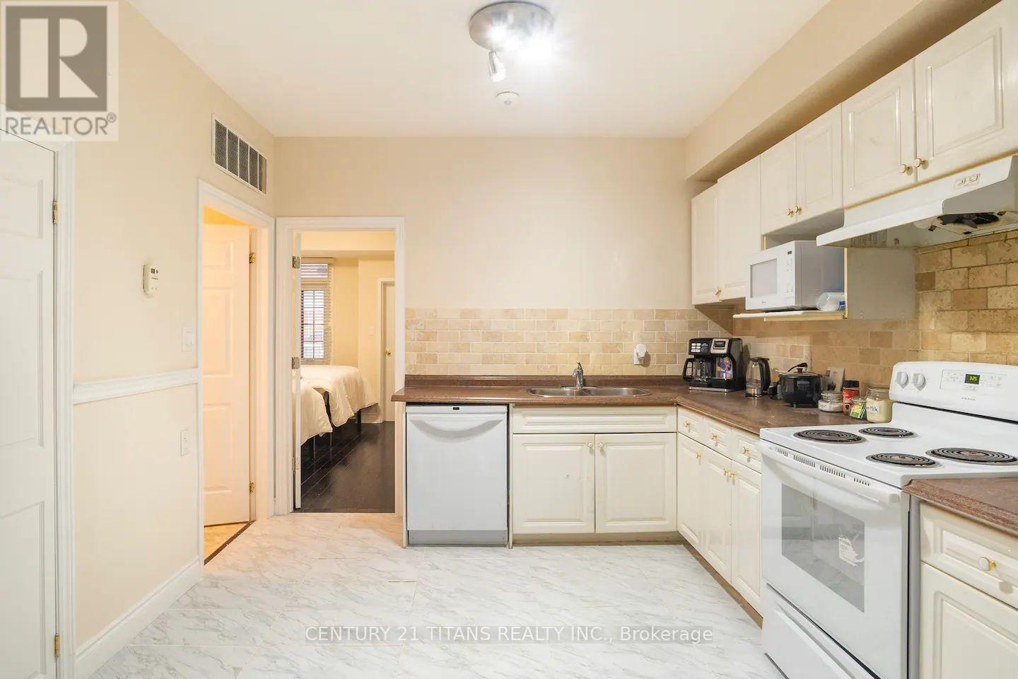 Main - 2931 Bur Oak Avenue S, Markham, Ontario L6B 1E6 - Photo 5 - N13456814