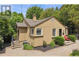 519 COLLEGE STREET, Newmarket, Ontario