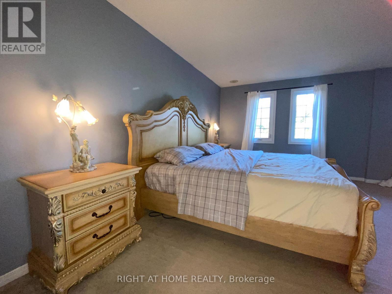 92 Nelson Circle, Newmarket, Ontario  L3X 1R2 - Photo 13 - N13457052