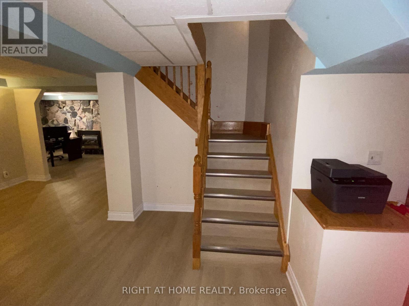 92 Nelson Circle, Newmarket, Ontario  L3X 1R2 - Photo 22 - N13457052