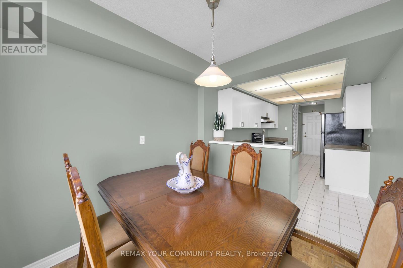 913 - 175 Cedar Avenue, Richmond Hill, Ontario  L4C 9V3 - Photo 7 - N13457054
