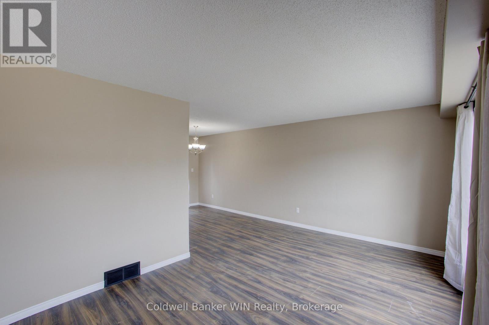 14 Farrell Lane, Wellington North, Ontario  N0G 1A0 - Photo 5 - X12989926