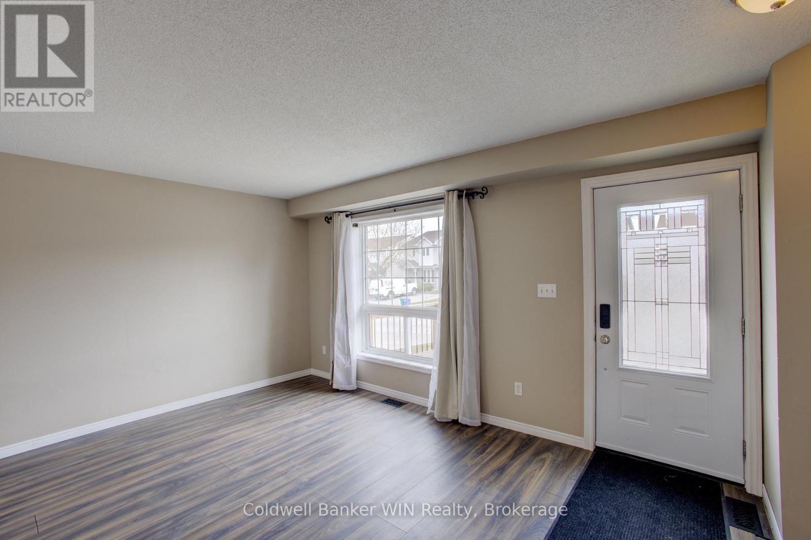 14 Farrell Lane, Wellington North, Ontario  N0G 1A0 - Photo 6 - X12989926