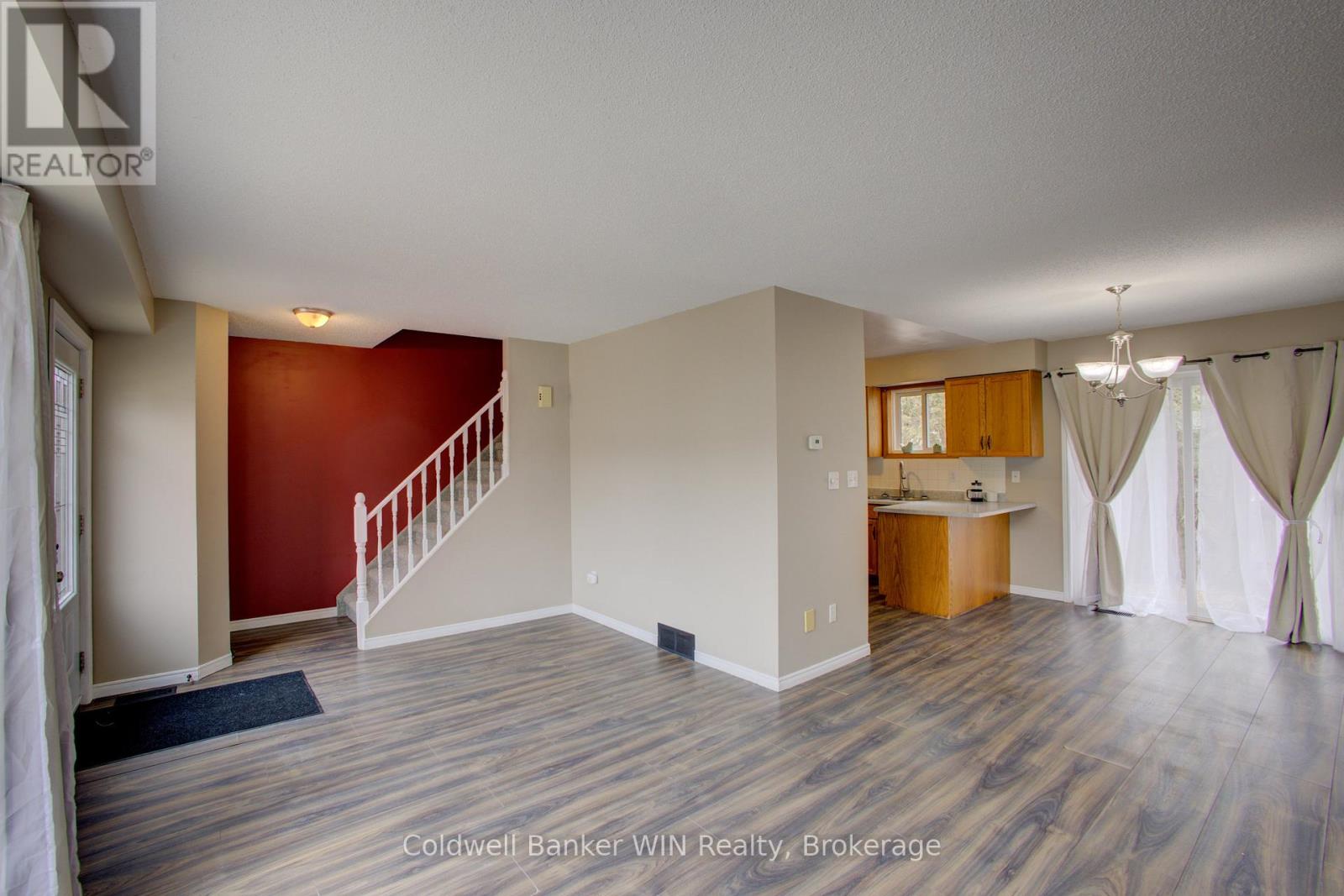 14 Farrell Lane, Wellington North, Ontario  N0G 1A0 - Photo 7 - X12989926