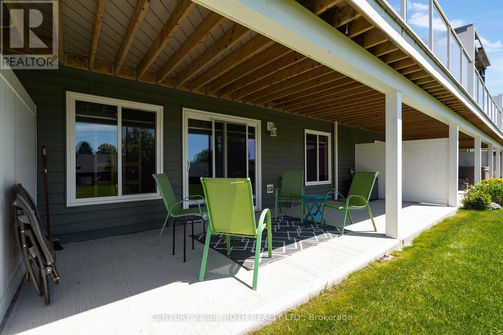 34 Chamberlain Crescent, Penetanguishene, Ontario  L9M 0A6 - Photo 27 - S13456820