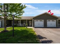 34 CHAMBERLAIN CRESCENT, Penetanguishene, Ontario