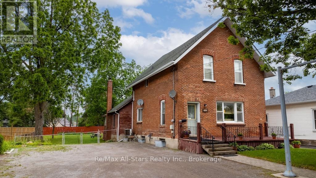 102 Queen Street, Kawartha Lakes, Ontario  K9V 1G6 - Photo 2 - X13444584