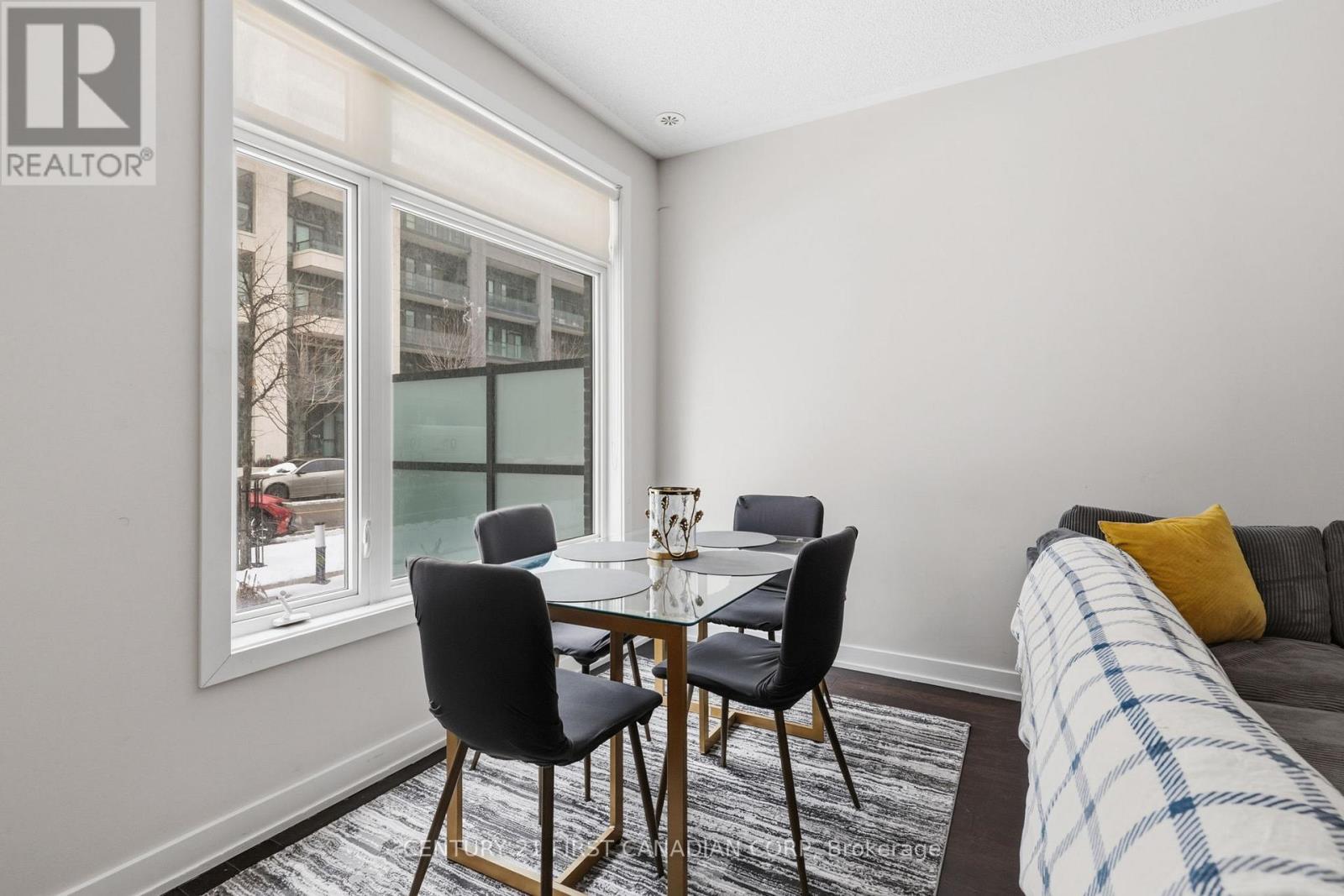 Th 3 - 4070 Parkside Village Drive W, Mississauga, Ontario  L5B 0K2 - Photo 7 - W13457220