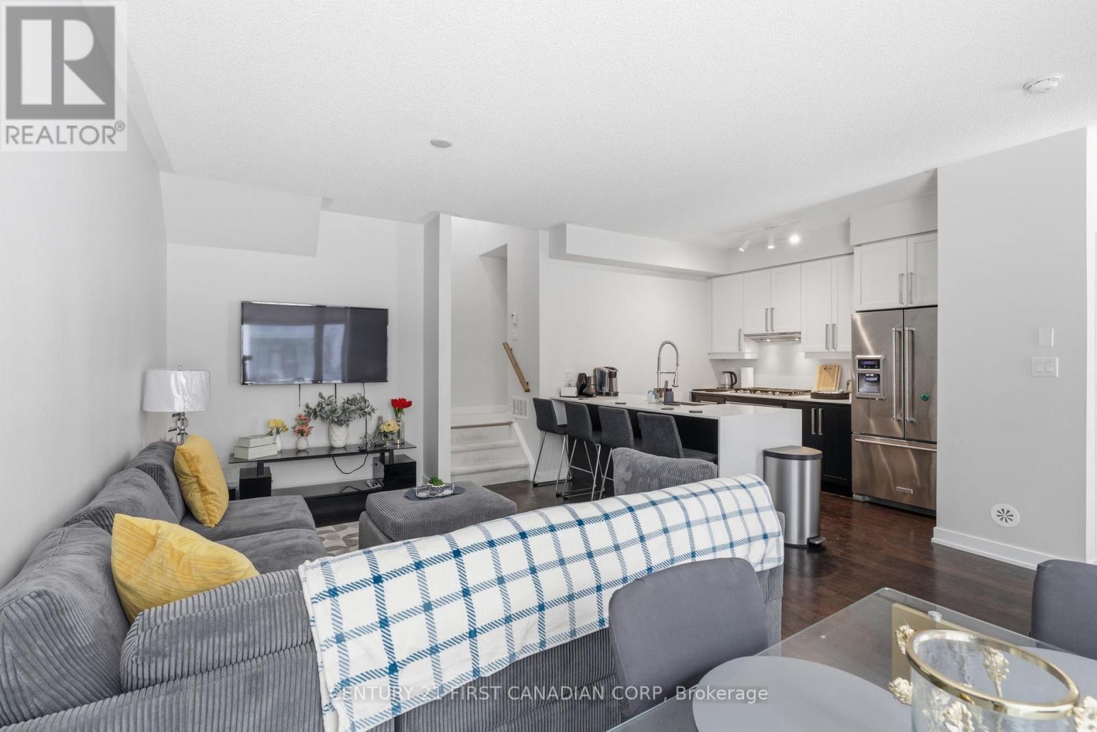 Th 3 - 4070 Parkside Village Drive W, Mississauga, Ontario  L5B 0K2 - Photo 8 - W13457220