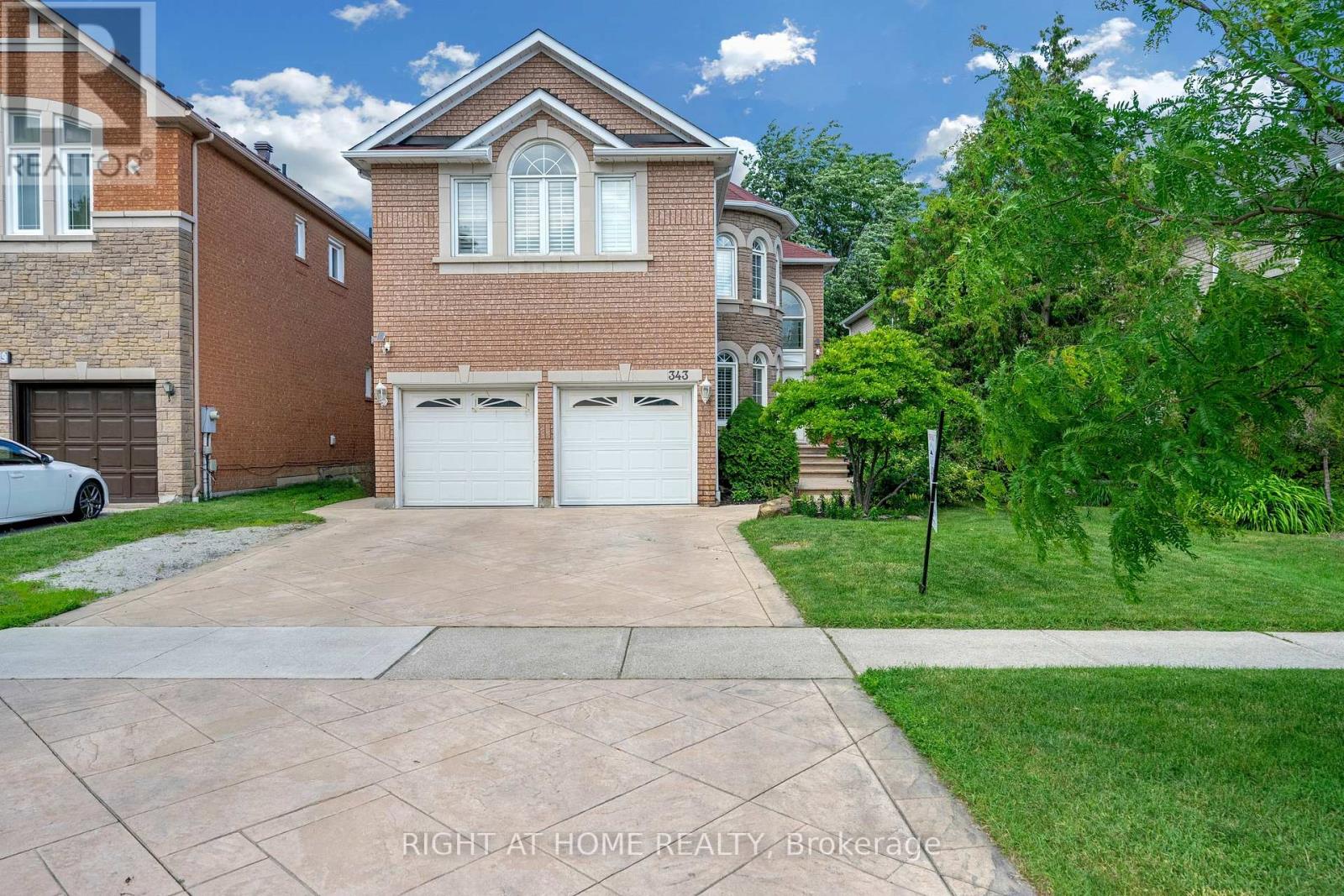 343 Bristol Road E, Mississauga, Ontario  L4Z 3V6 - Photo 1 - W13456836